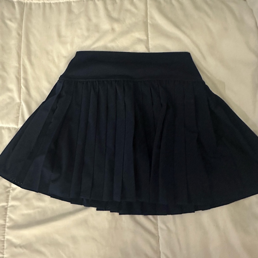 AERIE OFFLINE ATHLETIC SHORT NEVER WORN SIZE S
